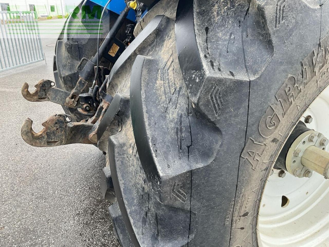 Trator New Holland t7050: foto 16