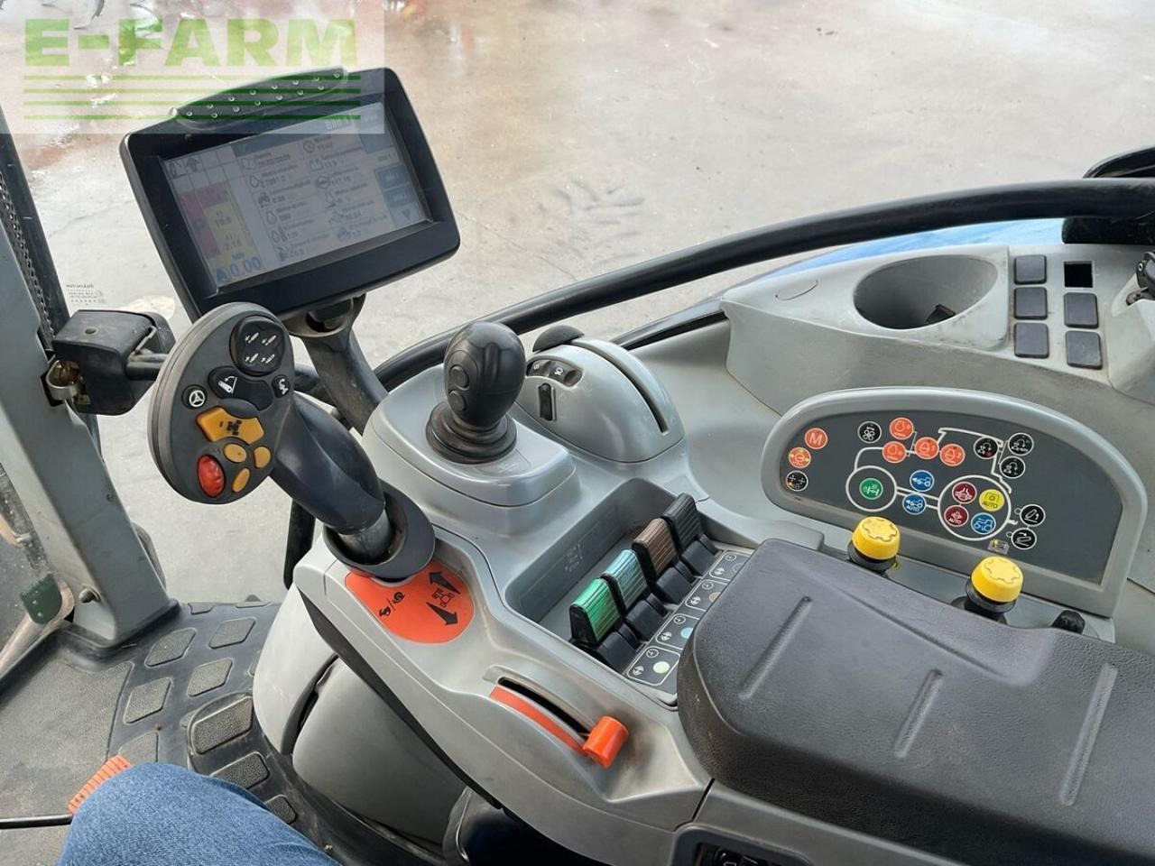 Trator New Holland t7050: foto 21