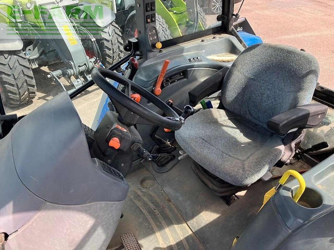 Trator New Holland tl 100 a A: foto 13