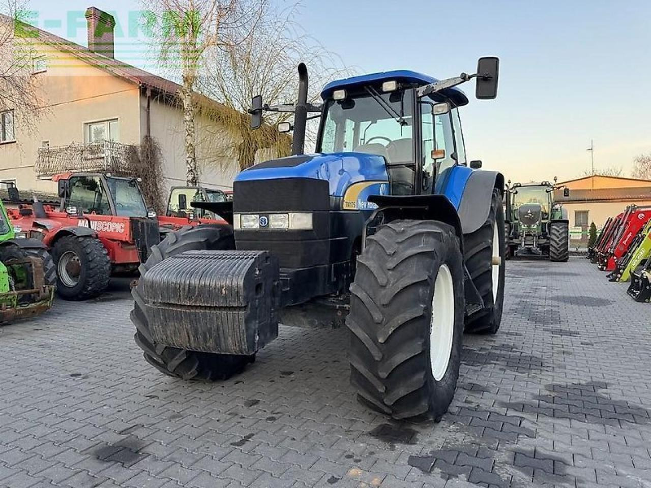 New Holland tm175 powercommand - Trator: foto 2 New Holland tm175 powercommand - Trator: foto 2