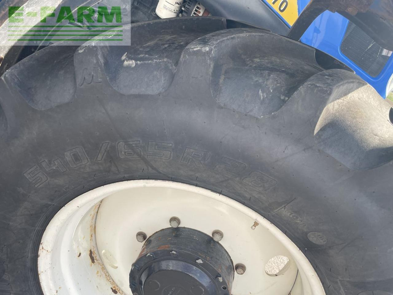 New Holland ts135a ( t6070) - Trator: foto 5 New Holland ts135a ( t6070) - Trator: foto 5