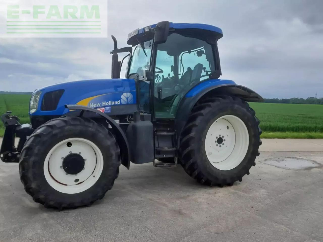 New Holland tsa 125 - Trator: foto 5 New Holland tsa 125 - Trator: foto 5