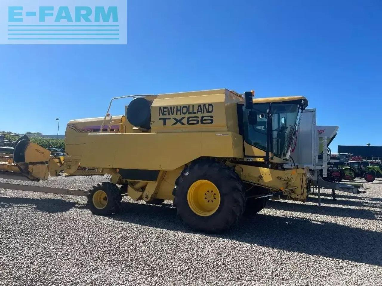 New Holland tx 66 - Ceifeira debulhadora: foto 1 New Holland tx 66 - Ceifeira debulhadora: foto 1