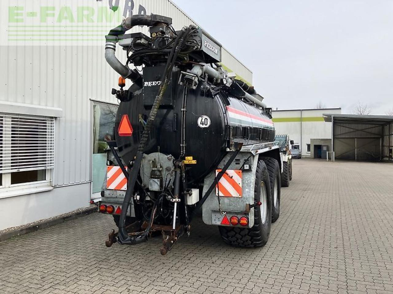 Equipamento de fertilização Peecon eur-200 mit turbokranarm (kaweco): foto 7