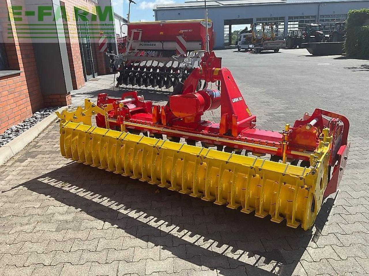 Pöttinger lion 303 - Maquina para lavrar a terra: foto 4 Pöttinger lion 303 - Maquina para lavrar a terra: foto 4