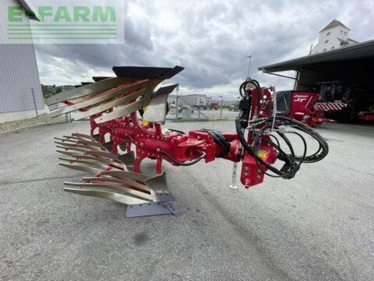 Pöttinger servo 3000 plus nova 4-scharig - Arado: foto 5 Pöttinger servo 3000 plus nova 4-scharig - Arado: foto 5