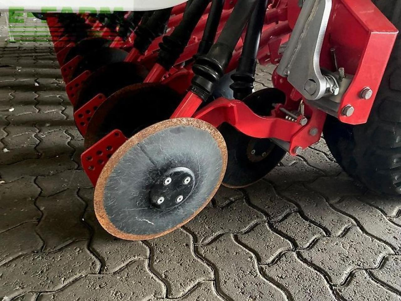 Pöttinger vitasem 3000 - Semeadeira: foto 4 Pöttinger vitasem 3000 - Semeadeira: foto 4