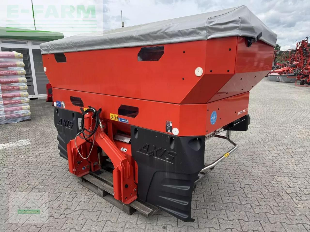 Rauch m 30.2 emc+w isobus - Distribuidor de fertilizantes: foto 3 Rauch m 30.2 emc+w isobus - Distribuidor de fertilizantes: foto 3