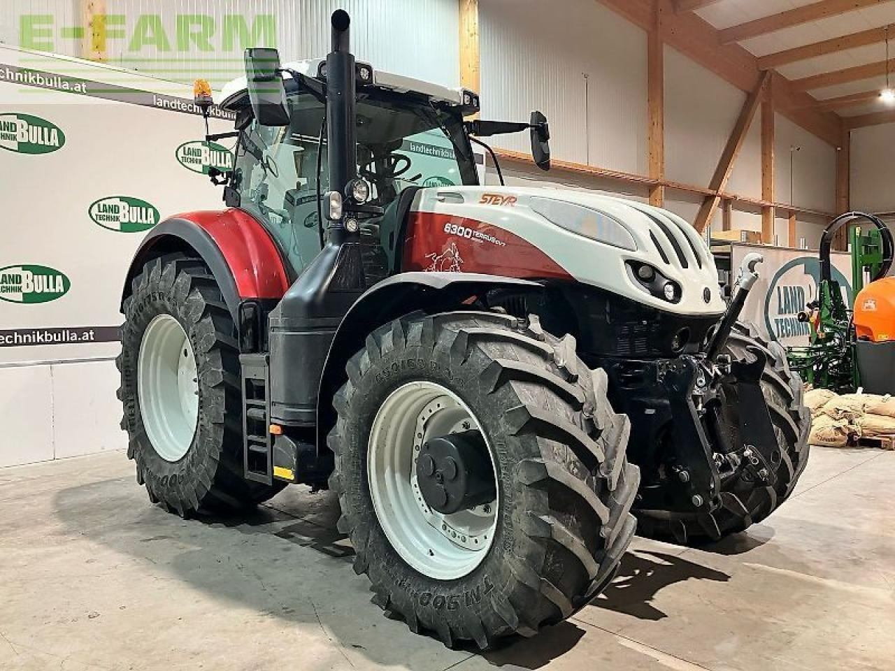 Steyr 6300 terrus cvt (stage v) CVT - Trator: foto 2 Steyr 6300 terrus cvt (stage v) CVT - Trator: foto 2