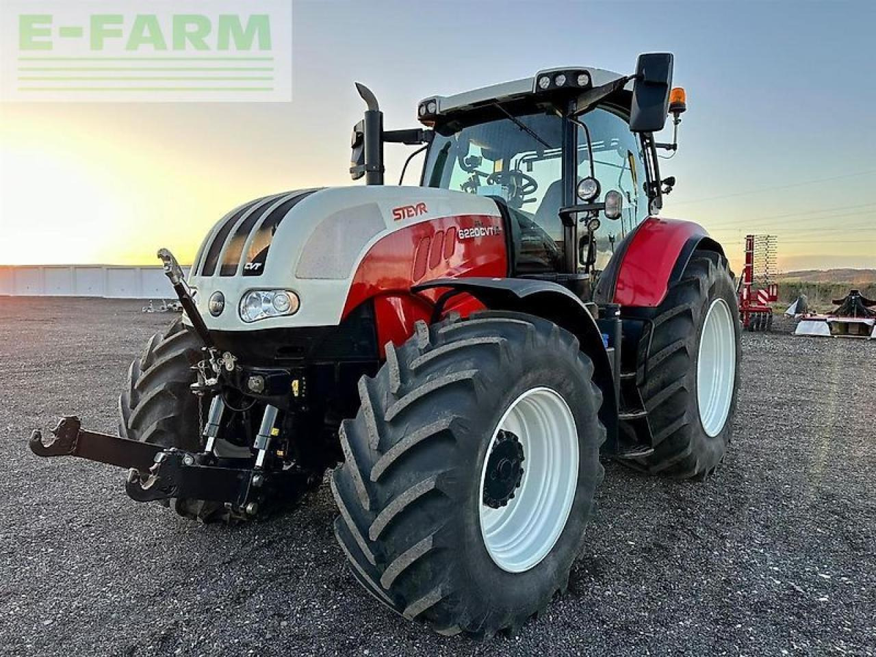 Steyr cvt 6220 - Trator: foto 2 Steyr cvt 6220 - Trator: foto 2