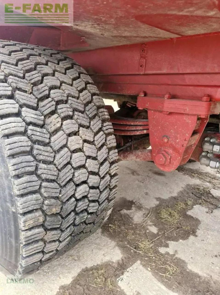 Strautmann verti-mix 1702 double sf - Equipamento de gado: foto 3 Strautmann verti-mix 1702 double sf - Equipamento de gado: foto 3