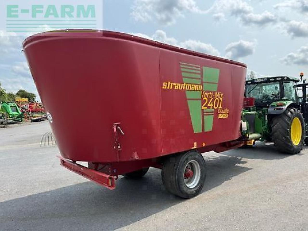 Strautmann vertimix 2401 - Equipamento de gado: foto 4 Strautmann vertimix 2401 - Equipamento de gado: foto 4