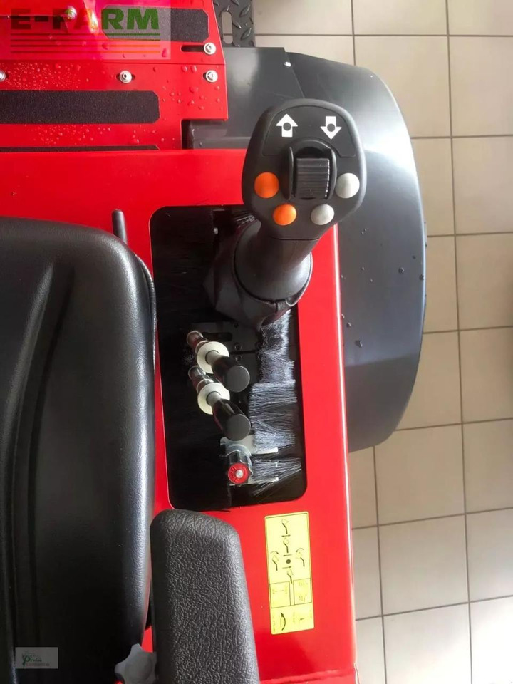 Thaler 2838 s - Carregadeira de rodas: foto 4 Thaler 2838 s - Carregadeira de rodas: foto 4