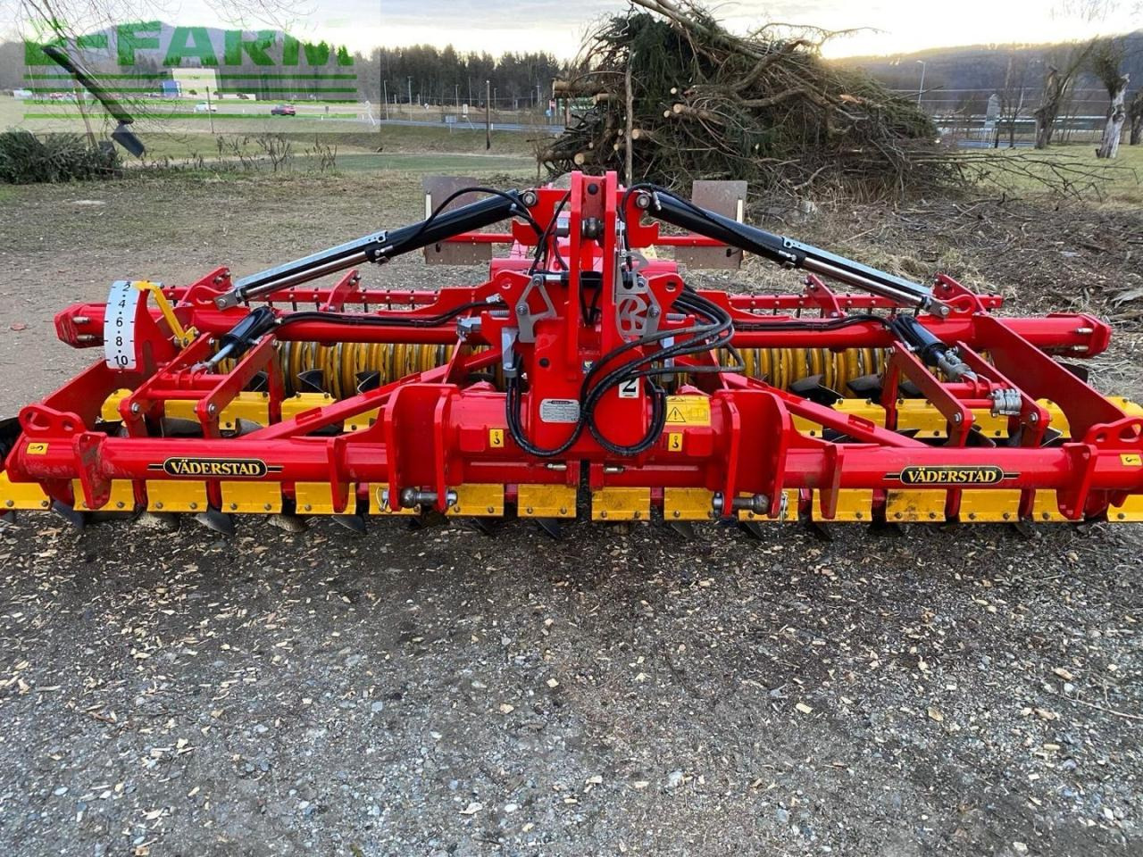 Väderstad Carrier XT 425 - Grades de discos: foto 1 Väderstad Carrier XT 425 - Grades de discos: foto 1