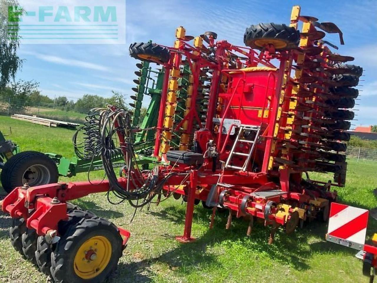 Väderstad gebr. rapid 800s - Semeadeira: foto 2 Väderstad gebr. rapid 800s - Semeadeira: foto 2