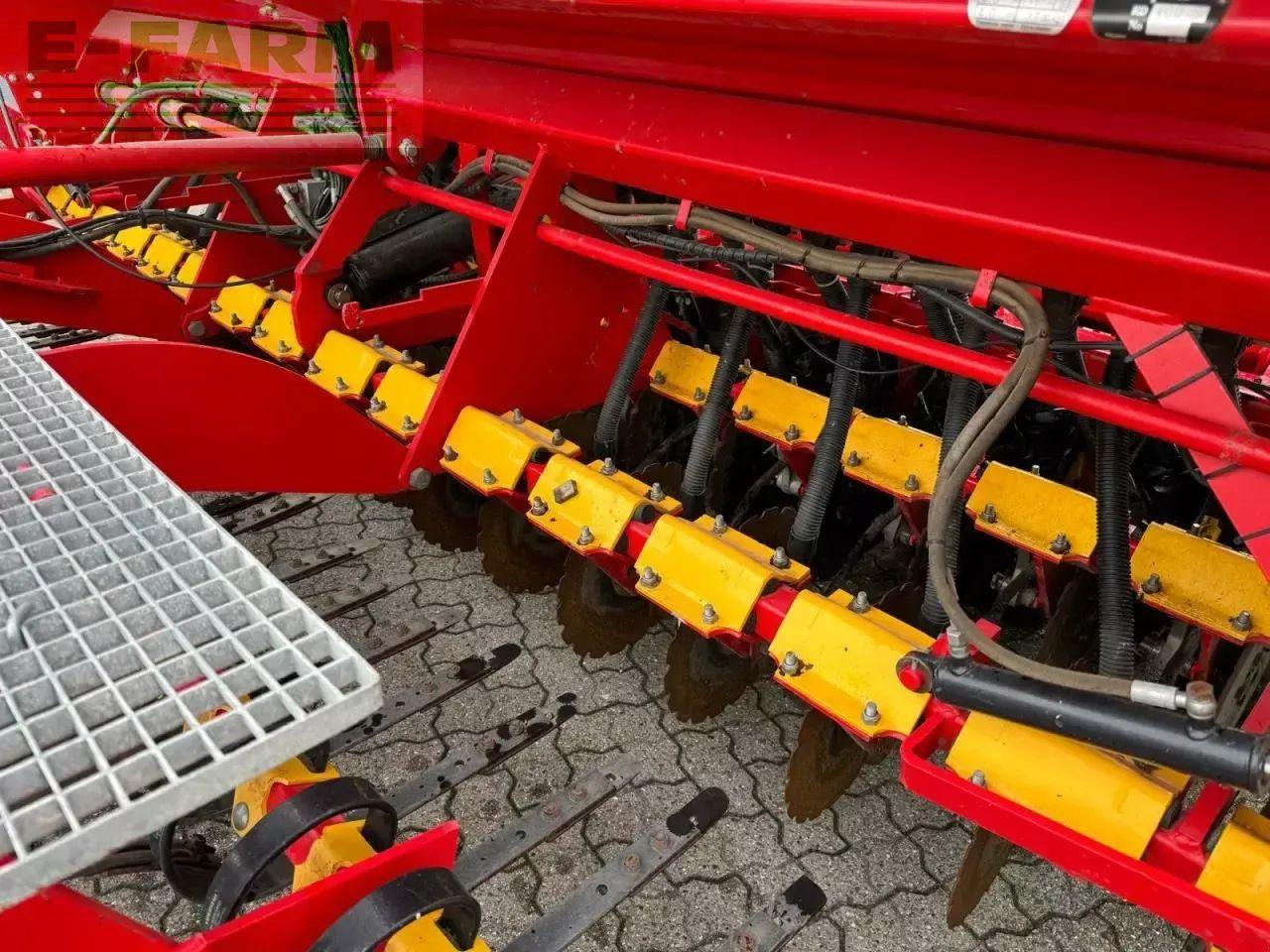 Väderstad rapid 400c - Semeadora combinada: foto 4 Väderstad rapid 400c - Semeadora combinada: foto 4