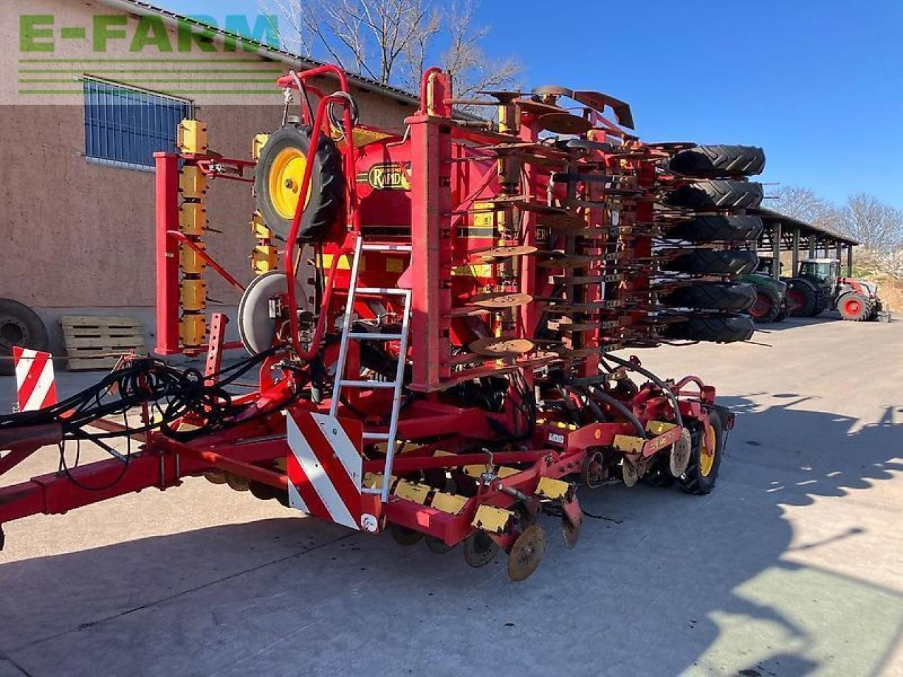 Väderstad rapid rda 600 s - Semeadeira: foto 3 Väderstad rapid rda 600 s - Semeadeira: foto 3