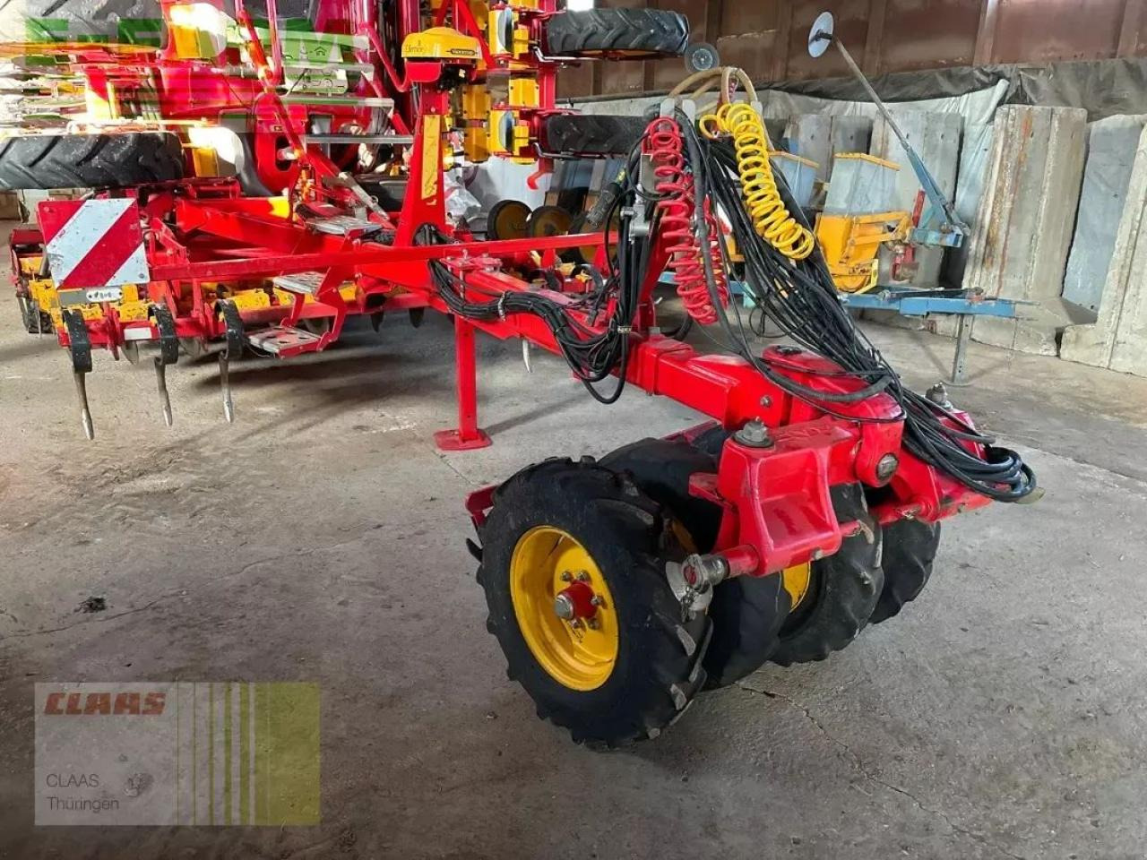 Väderstad rapid rda 800 s - Semeadeira: foto 4 Väderstad rapid rda 800 s - Semeadeira: foto 4