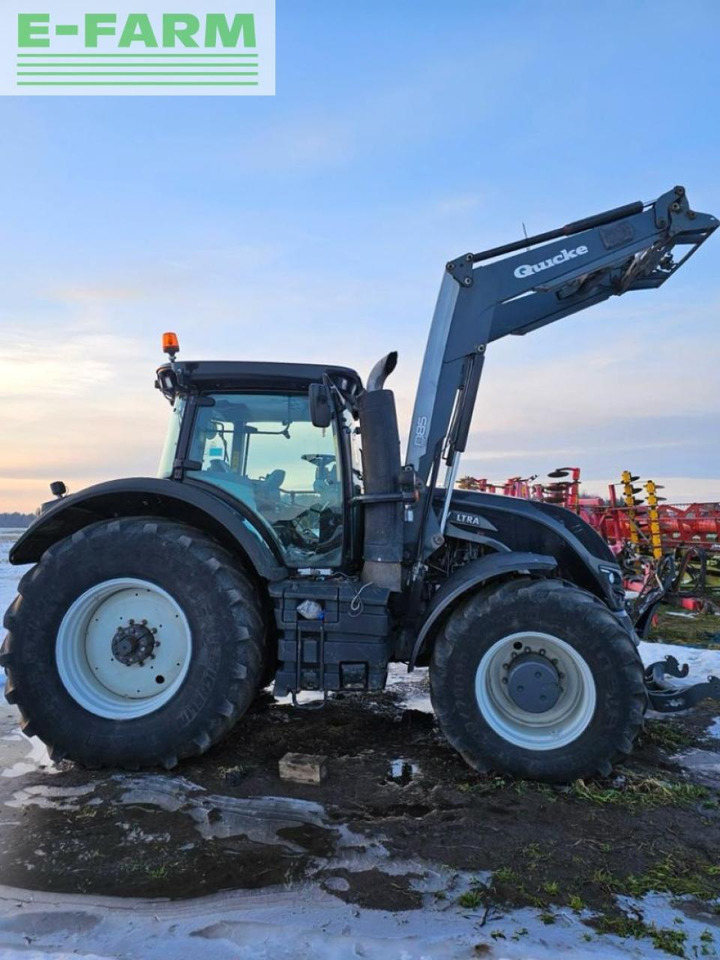Valtra S294 - Trator: foto 2 Valtra S294 - Trator: foto 2
