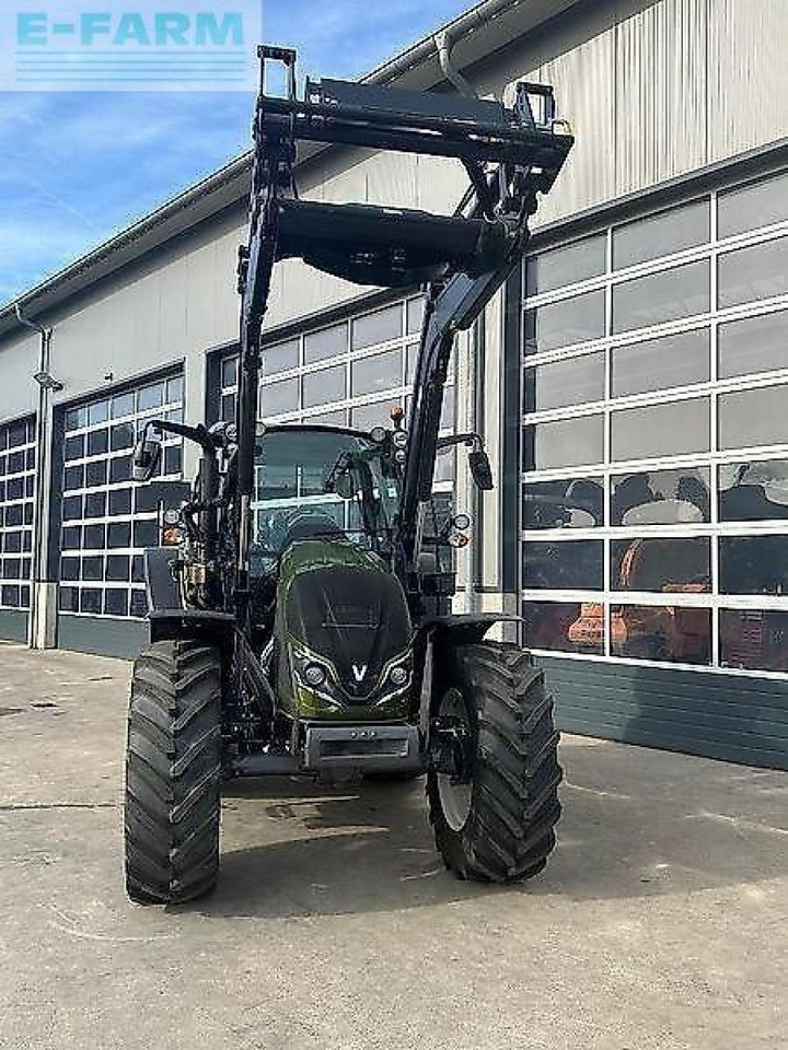 Valtra a105 - Trator: foto 1 Valtra a105 - Trator: foto 1