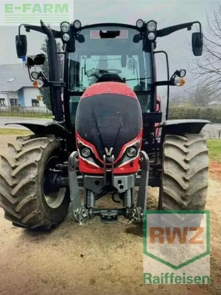 Valtra a85 - Trator: foto 1 Valtra a85 - Trator: foto 1
