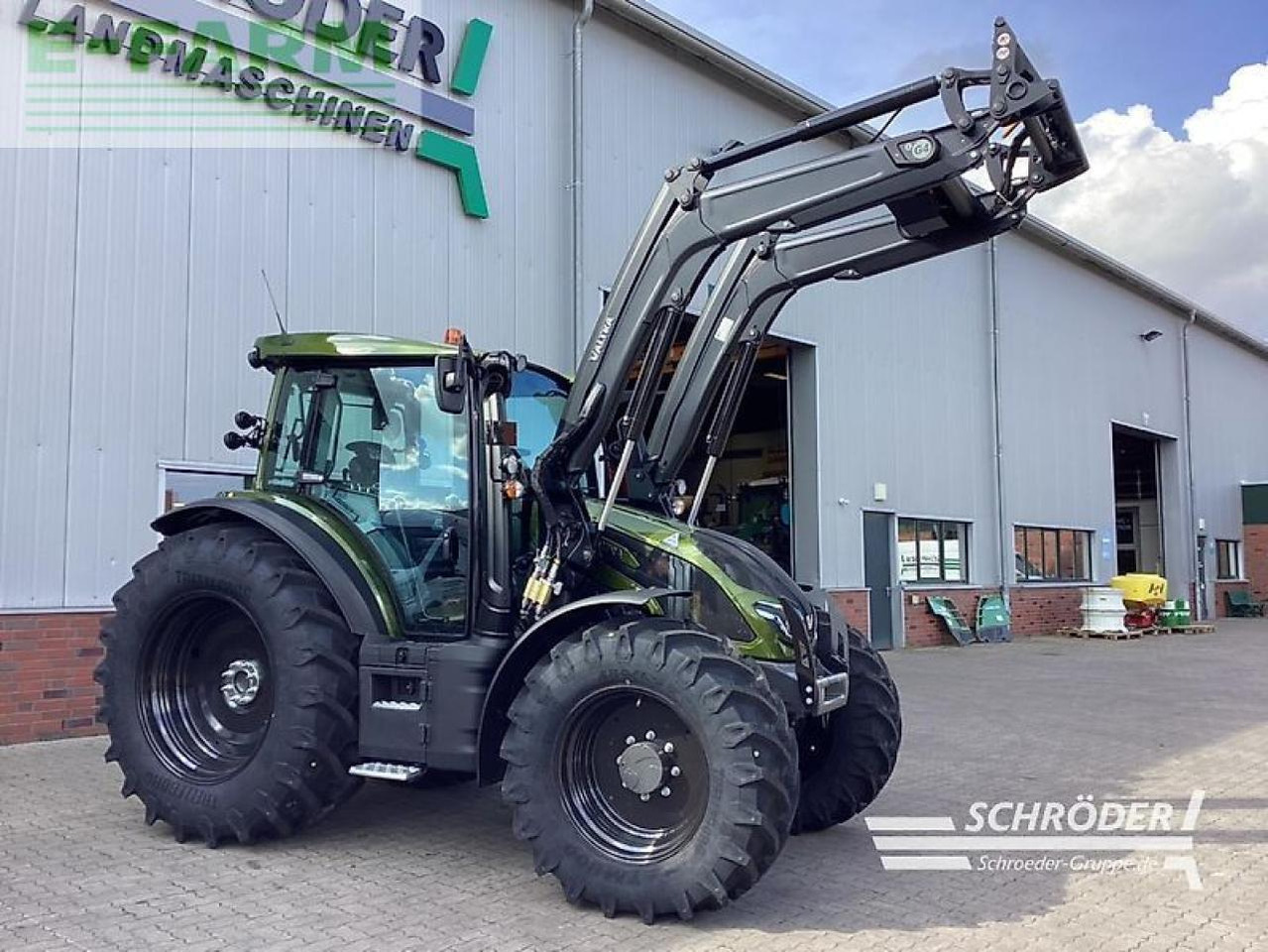 Valtra g 115 a - Trator: foto 2 Valtra g 115 a - Trator: foto 2