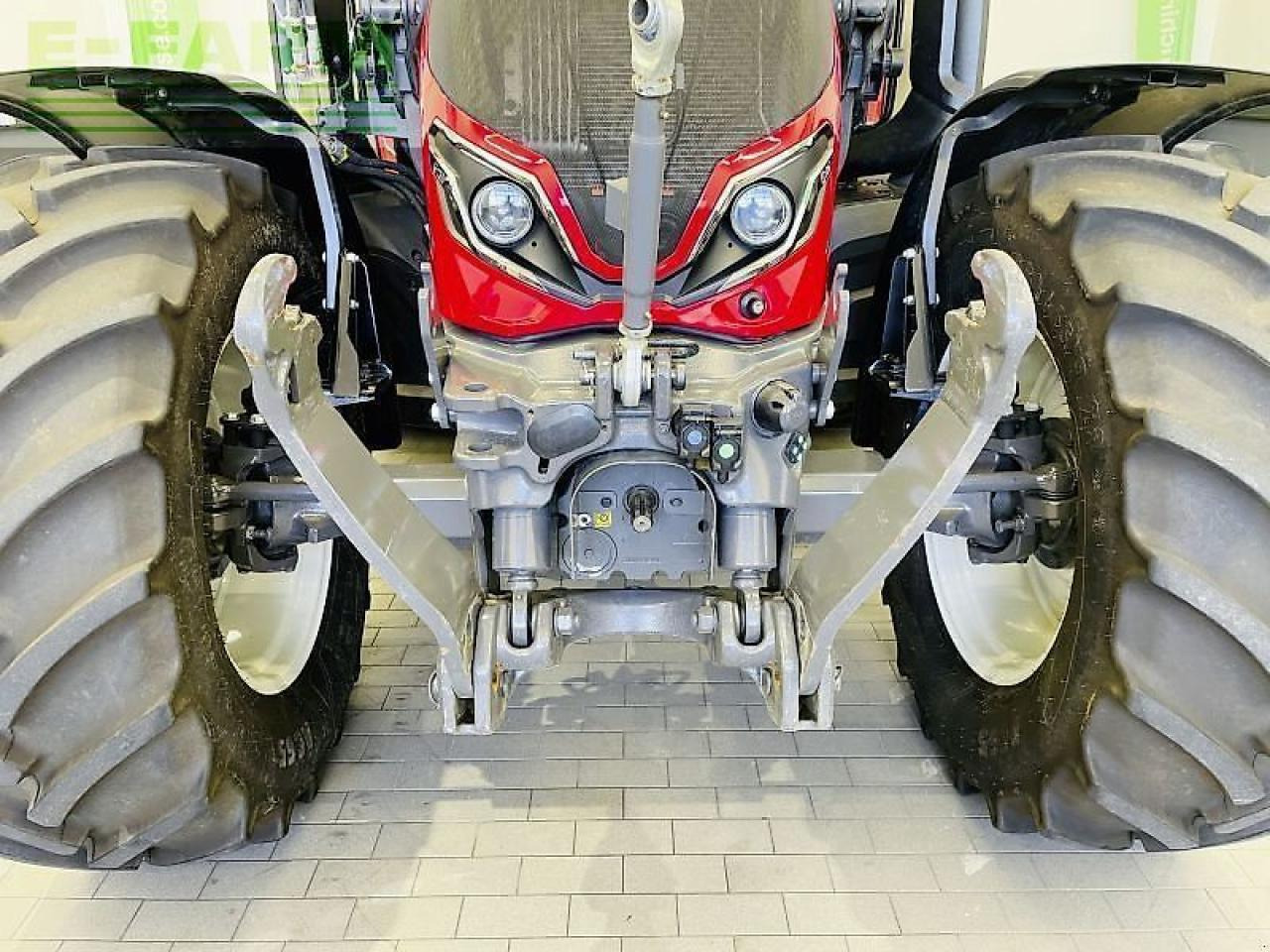 Trator Valtra g135a: foto 12