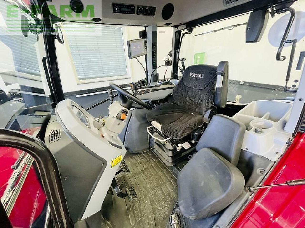 Trator Valtra g135a: foto 17