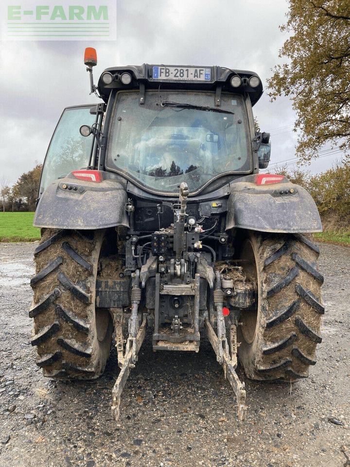 Valtra n 134 - Trator: foto 4 Valtra n 134 - Trator: foto 4