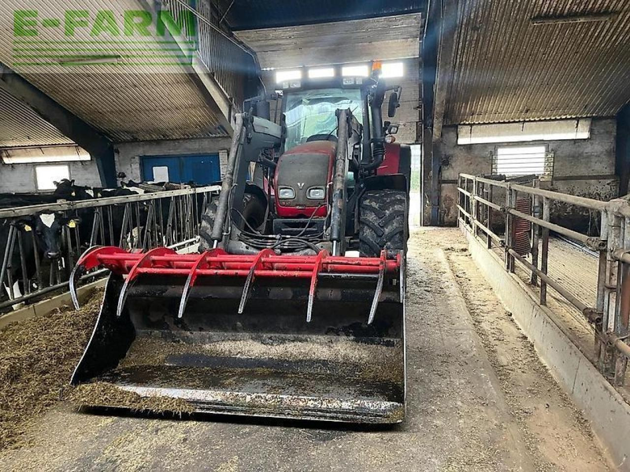 Valtra n 143 - Trator: foto 1 Valtra n 143 - Trator: foto 1