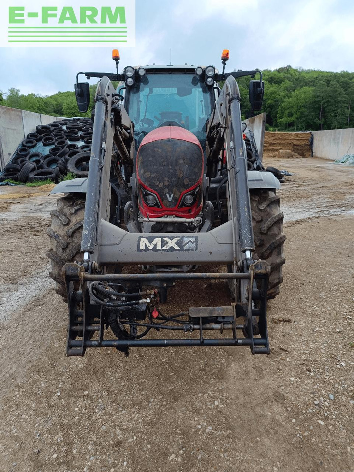 Valtra n 174 - Trator: foto 3 Valtra n 174 - Trator: foto 3