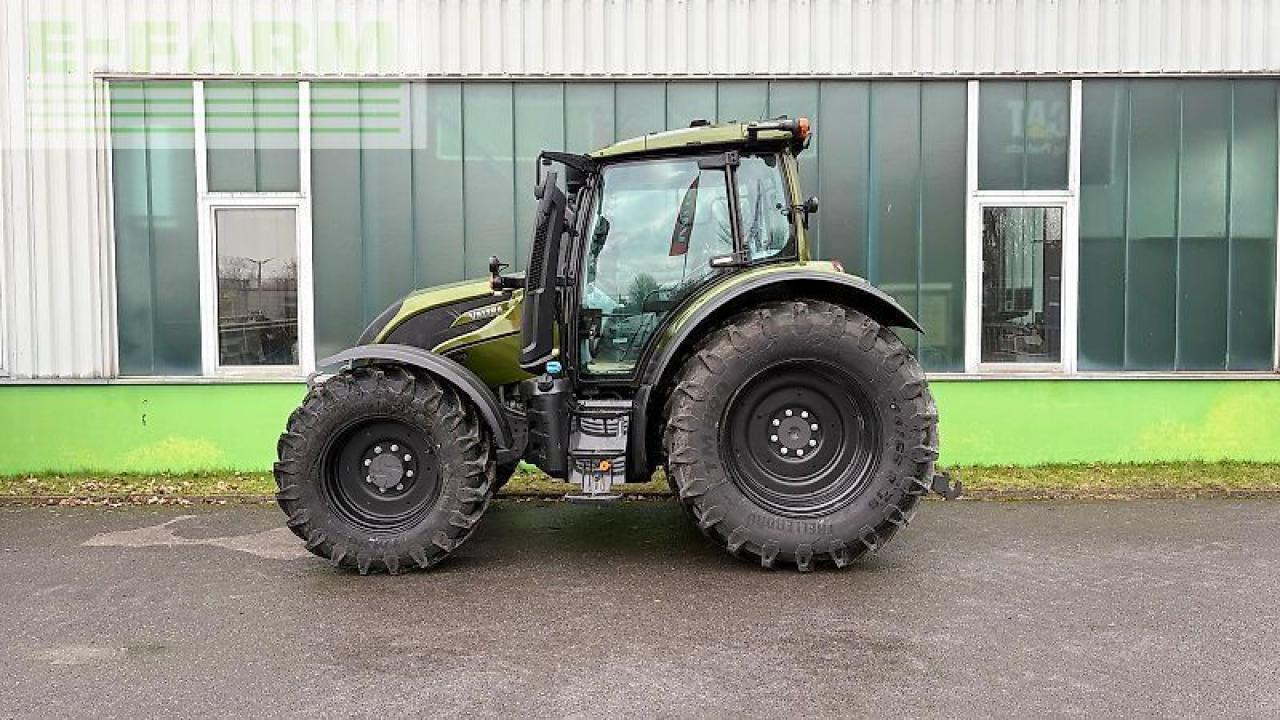 Valtra n155ea - Trator: foto 2 Valtra n155ea - Trator: foto 2