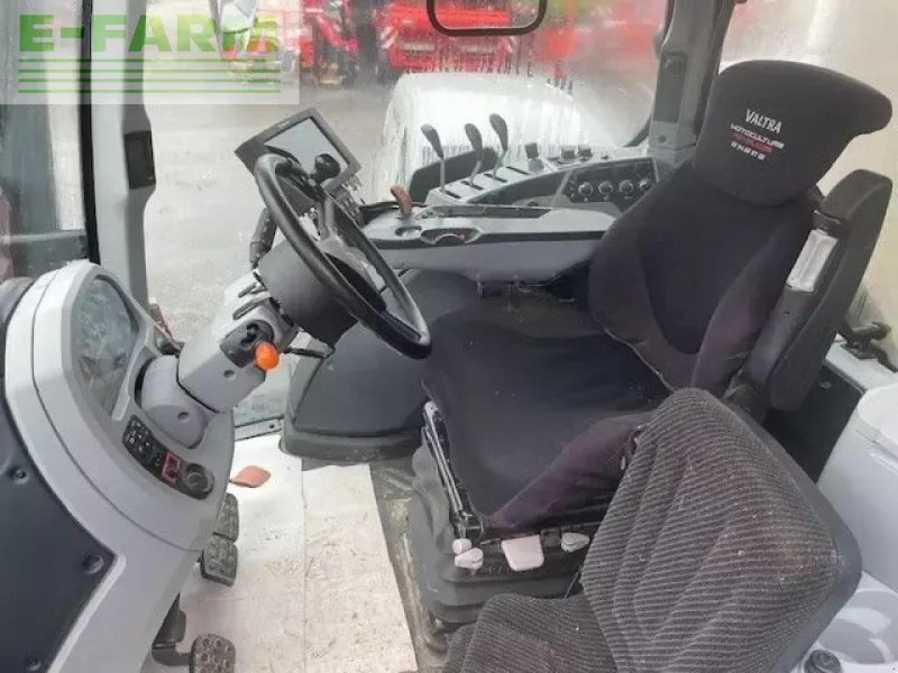 Trator Valtra t 194: foto 7