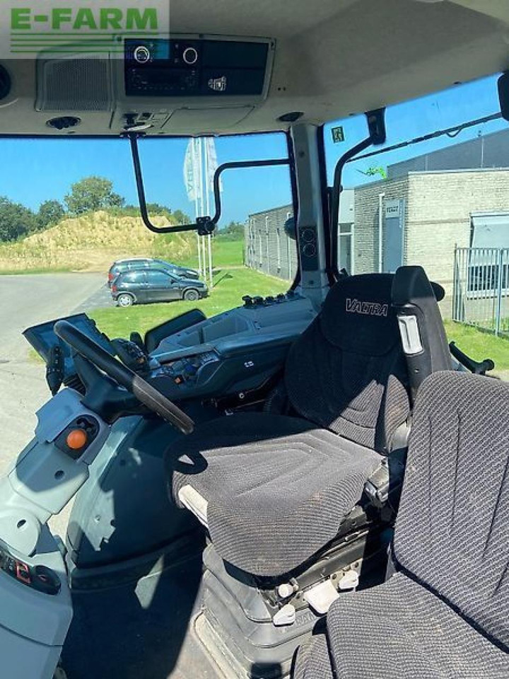 Valtra t 254 - Trator: foto 3 Valtra t 254 - Trator: foto 3