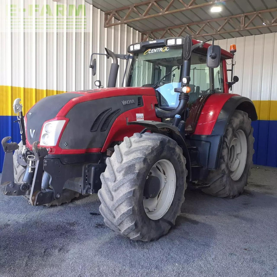 Valtra t163 - Trator: foto 1 Valtra t163 - Trator: foto 1