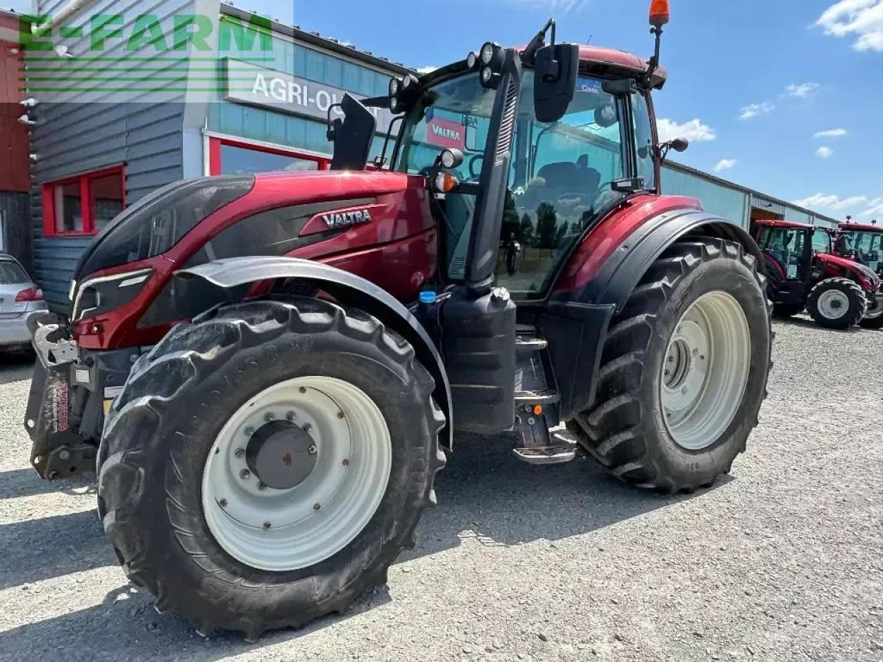 Valtra t174 active - Trator: foto 1 Valtra t174 active - Trator: foto 1