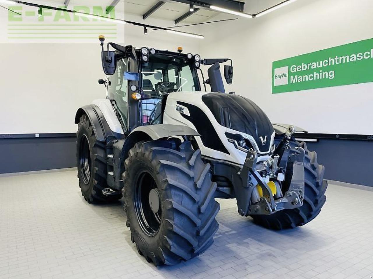 Valtra t215d - Trator: foto 3 Valtra t215d - Trator: foto 3
