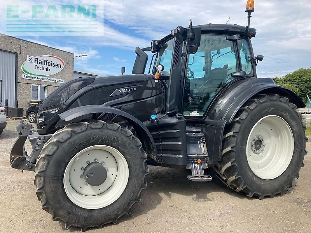 Valtra t254a mr19 - Trator: foto 1 Valtra t254a mr19 - Trator: foto 1