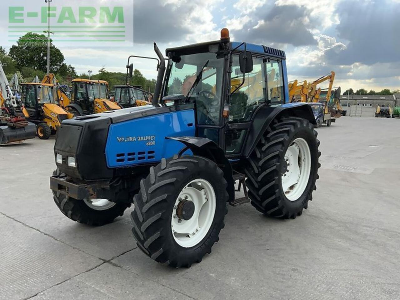 Valtra valtra/valmet 6800 tractor (st23222) - Trator: foto 4 Valtra valtra/valmet 6800 tractor (st23222) - Trator: foto 4