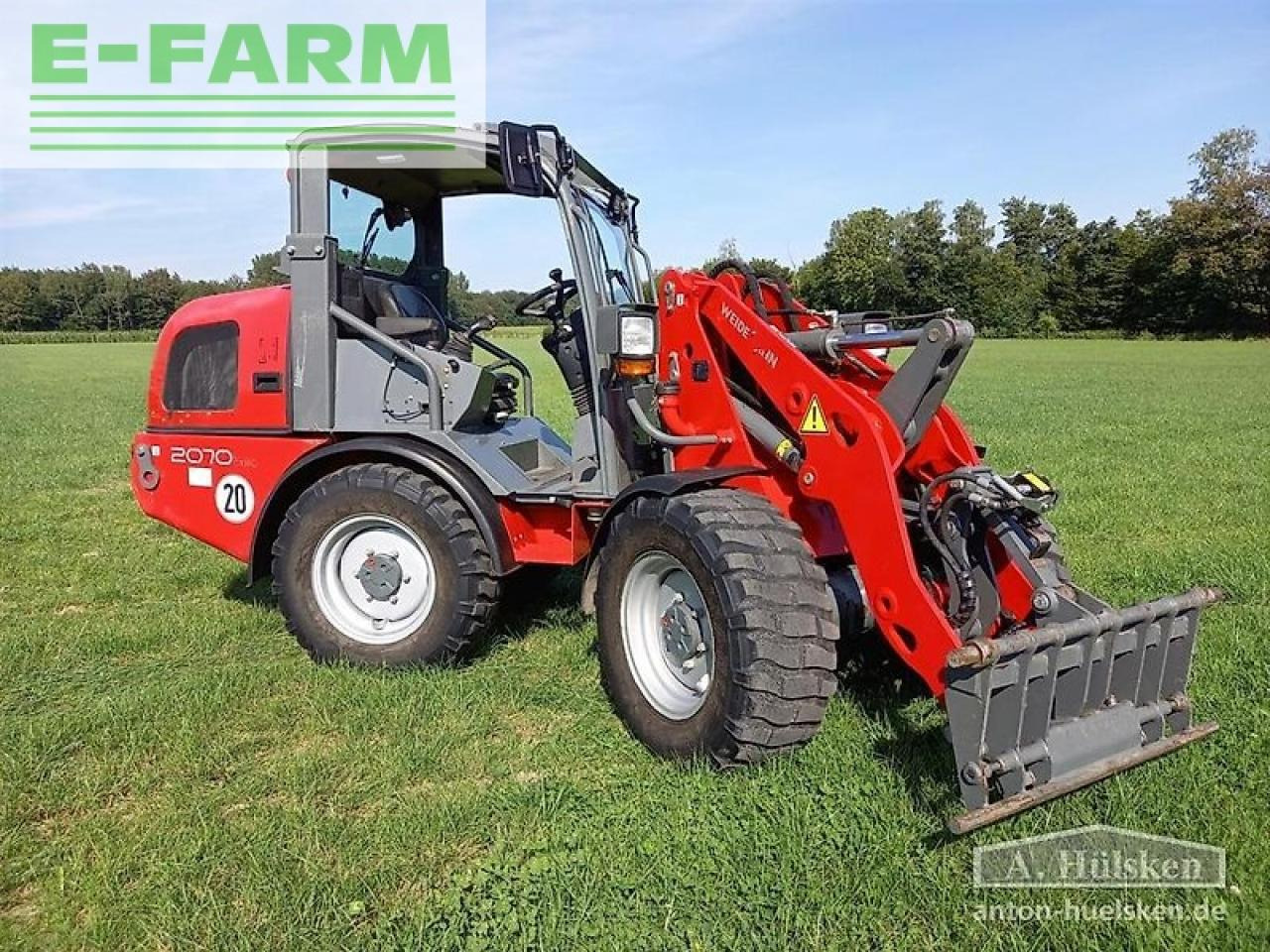 Weidemann 2070 cx 80lp - Mini escavadeira: foto 2 Weidemann 2070 cx 80lp - Mini escavadeira: foto 2