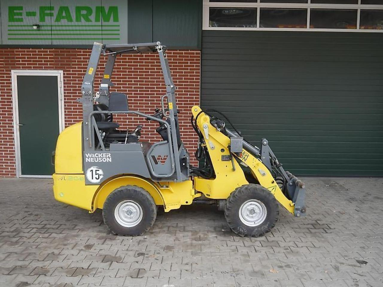 Weidemann wacker wl 20e - Mini escavadeira: foto 5 Weidemann wacker wl 20e - Mini escavadeira: foto 5