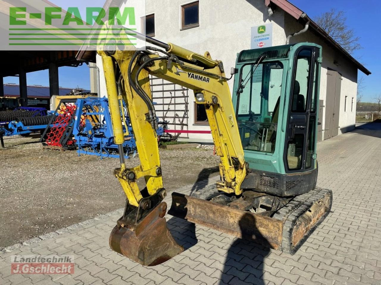 Yanmar vio 25-4 - Mini escavadeira: foto 3 Yanmar vio 25-4 - Mini escavadeira: foto 3