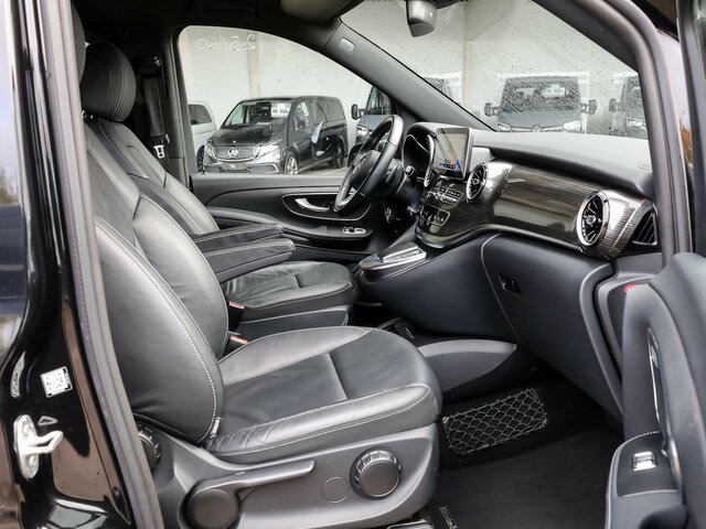 MERCEDES-BENZ EQV 300 Avantgarde,lang,6Sitze,2xSchiebetür el.... - Micro-ônibus, Ônibus elétrico: foto 5 MERCEDES-BENZ EQV 300 Avantgarde,lang,6Sitze,2xSchiebetür el.... - Micro-ônibus, Ônibus elétrico: foto 5