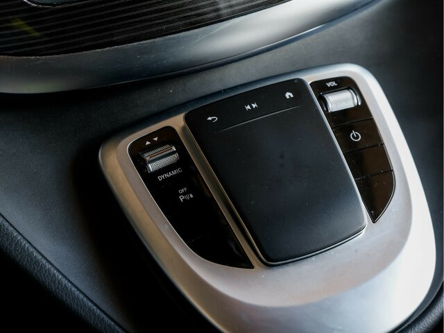 Furgão de passageiros, Carrinha elétrica MERCEDES-BENZ EQV 300 Extralang,Avantgarde,7Sitze,2xSchiebetür: foto 6