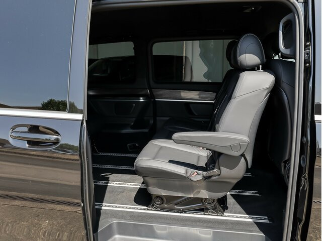 MERCEDES-BENZ EQV 300 Extralang,Avantgarde,8Sitze,2xelektr.Tür - Furgão de passageiros, Carrinha elétrica: foto 5 MERCEDES-BENZ EQV 300 Extralang,Avantgarde,8Sitze,2xelektr.Tür - Furgão de passageiros, Carrinha elétrica: foto 5
