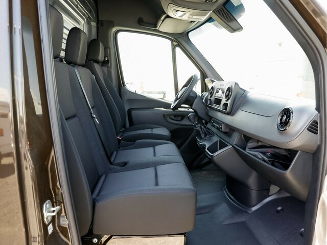 MERCEDES-BENZ Sprinter 311CDI KA,L2H2,Radio DAB,6 Gang - Furgão: foto 4 MERCEDES-BENZ Sprinter 311CDI KA,L2H2,Radio DAB,6 Gang - Furgão: foto 4