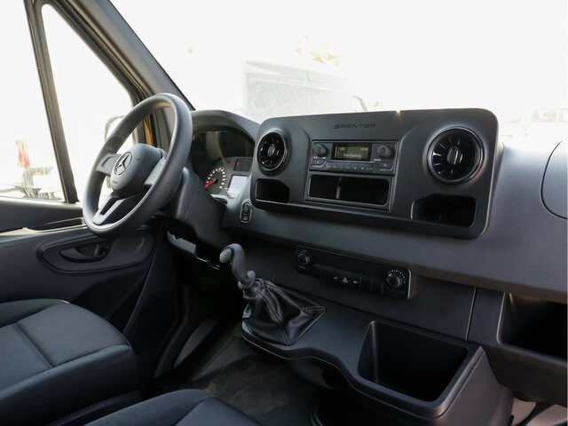 MERCEDES-BENZ Sprinter 311CDI KA,L2H2,Radio DAB,6 Gang - Furgão: foto 5 MERCEDES-BENZ Sprinter 311CDI KA,L2H2,Radio DAB,6 Gang - Furgão: foto 5