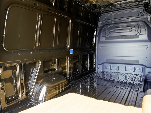 MERCEDES-BENZ Sprinter 311CDI KA,L2H2,Radio DAB,6 Gang - Furgão: foto 2 MERCEDES-BENZ Sprinter 311CDI KA,L2H2,Radio DAB,6 Gang - Furgão: foto 2