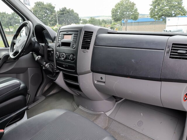 MERCEDES-BENZ Sprinter 316CDI DOKA,Allrad,Klima... - Furgão caixa aberta, Carrinha cabine dupla: foto 3 MERCEDES-BENZ Sprinter 316CDI DOKA,Allrad,Klima... - Furgão caixa aberta, Carrinha cabine dupla: foto 3