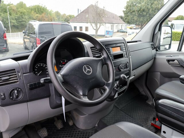 MERCEDES-BENZ Sprinter 316CDI DOKA,Allrad,Klima - Furgão de toldo, Carrinha cabine dupla: foto 4 MERCEDES-BENZ Sprinter 316CDI DOKA,Allrad,Klima - Furgão de toldo, Carrinha cabine dupla: foto 4